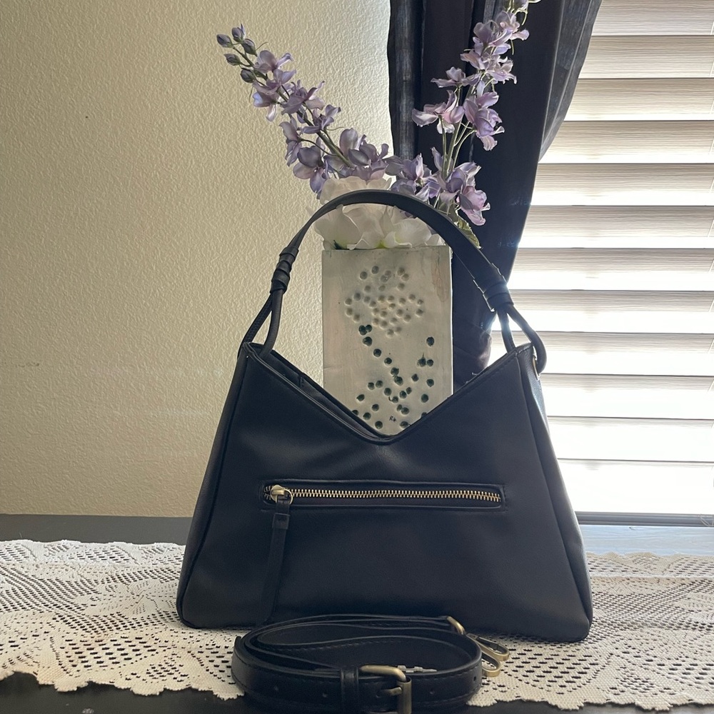 Elegant Black Handbag